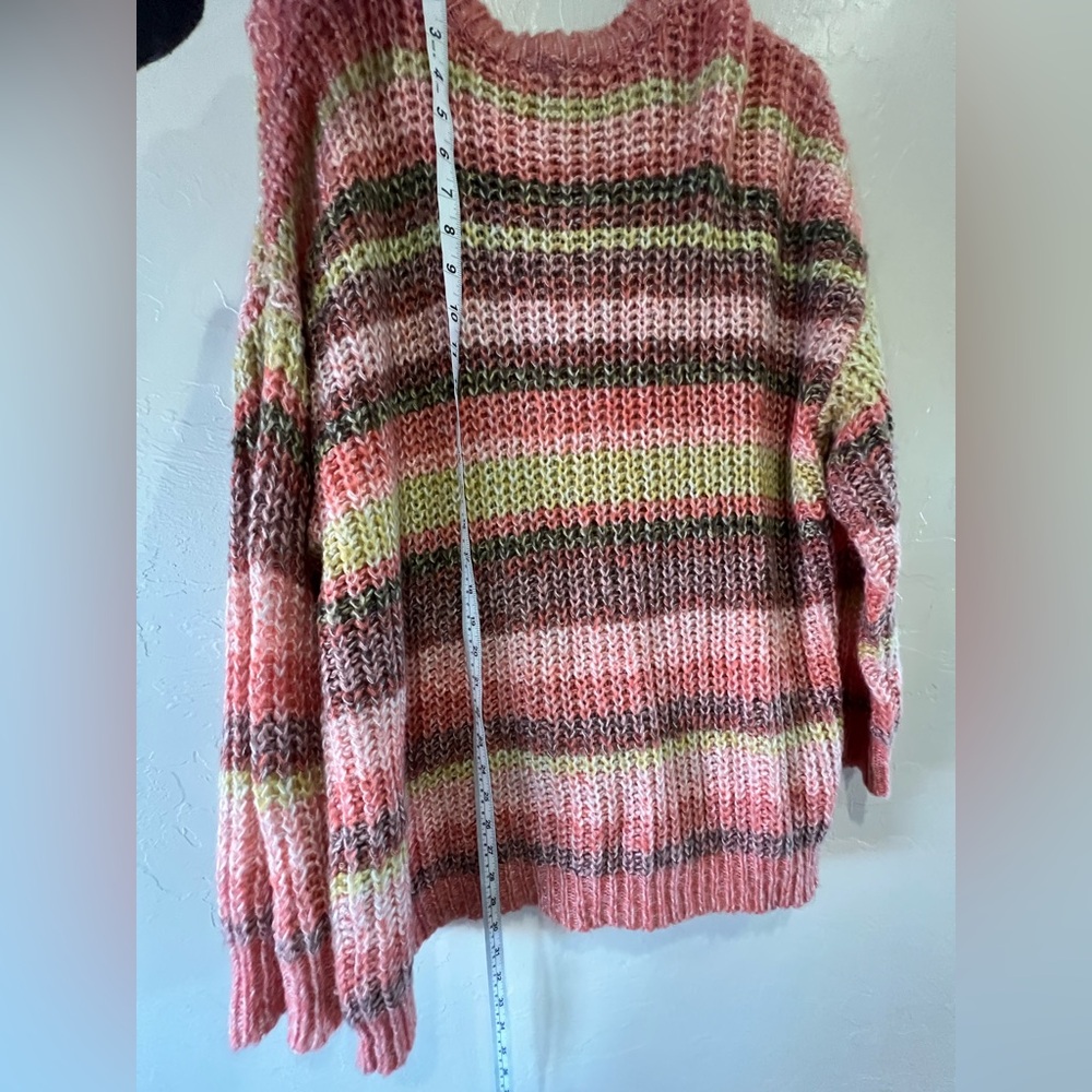 American eagle oversized fuzzy autumn color striped crewneck sweater Medium - Picture 7 of 8